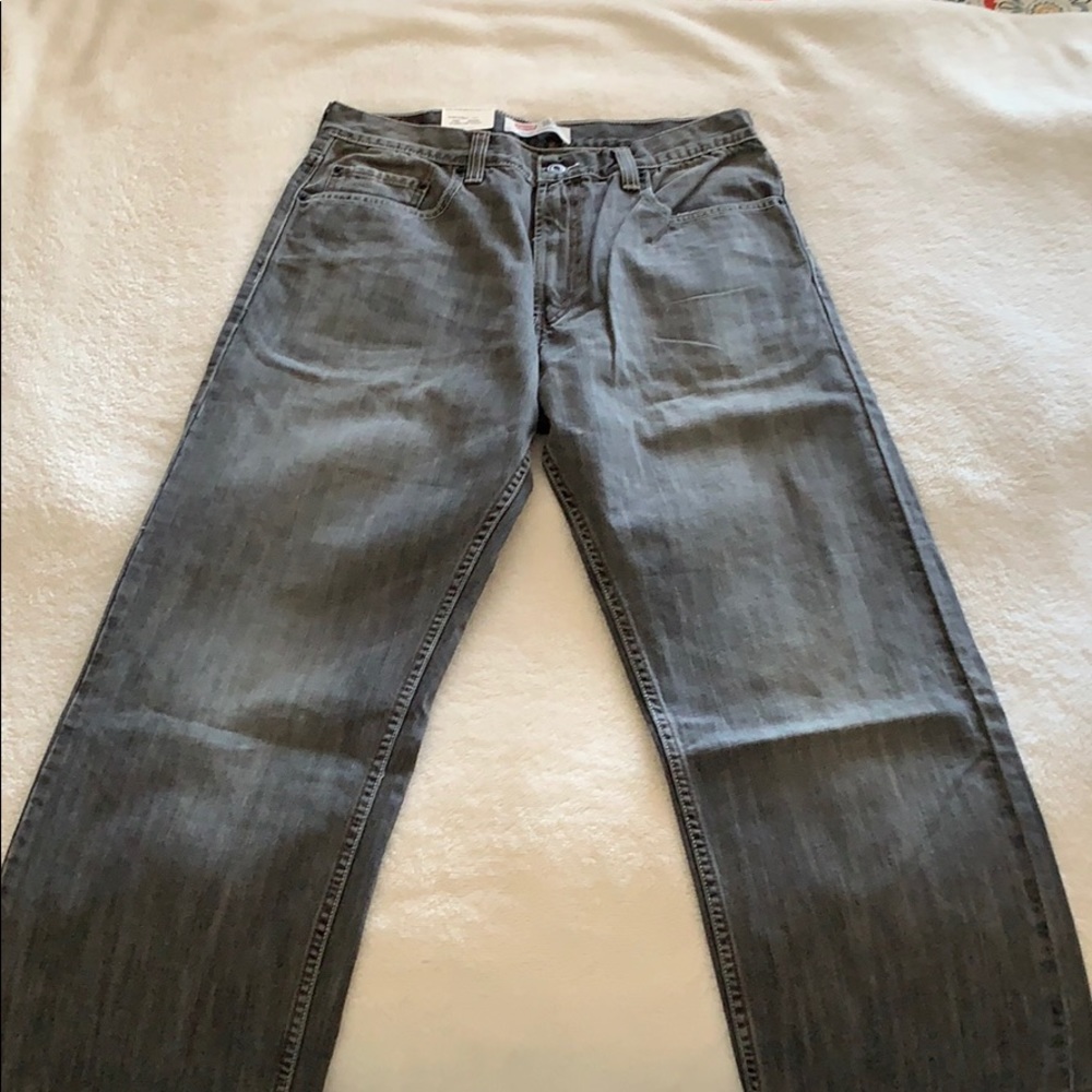 New Men’s Levi’s jeans